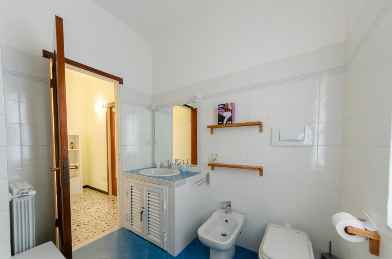 Joivy Family Flat With 3 Balconies, 10 Min To Beach Moneglia Exteriör bild